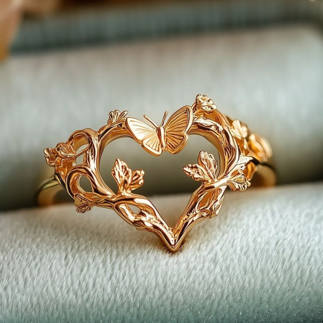 Flutter Heart Ring – Amelia Jewelry
