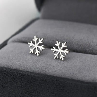 Snowflake Stud Earrings in Sterling Silver