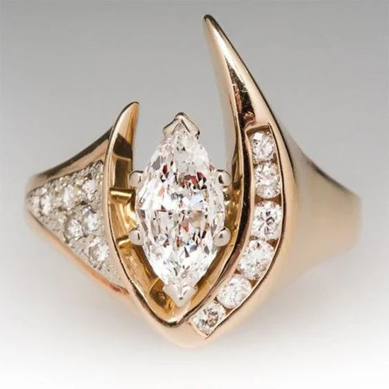 Vintage Point Bright Ring – Amelia Jewelry