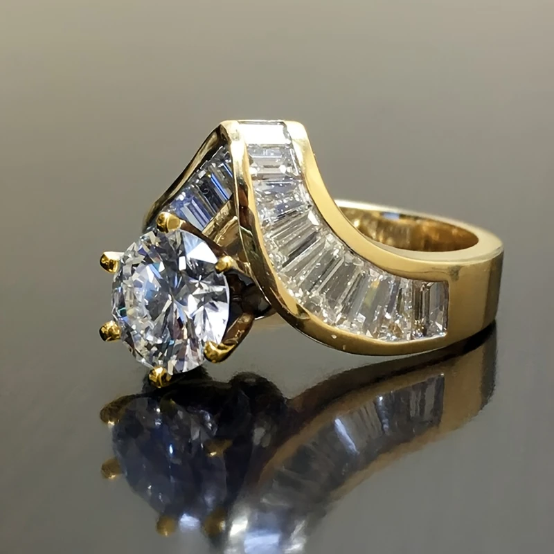 Golden Wavy Crystalline Ring – Amelia Jewelry