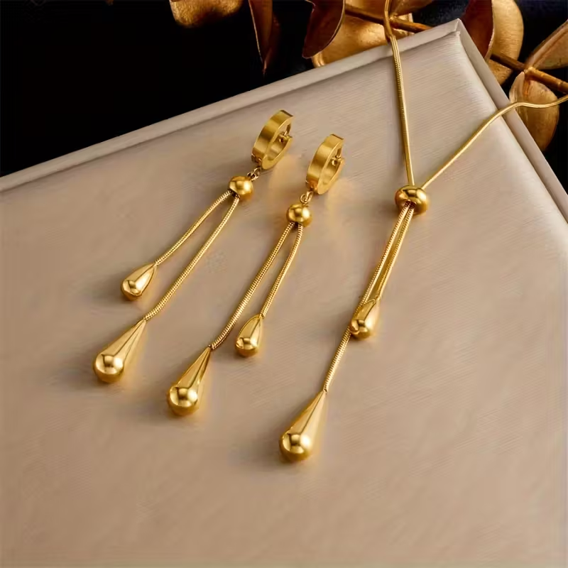 Golden Jewelry Dangle Set